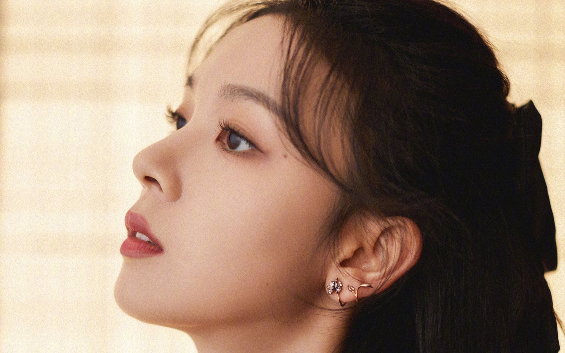 乔治王者时刻！魔术炮火轰鸣横扫公牛，大场面先生统治决胜时刻